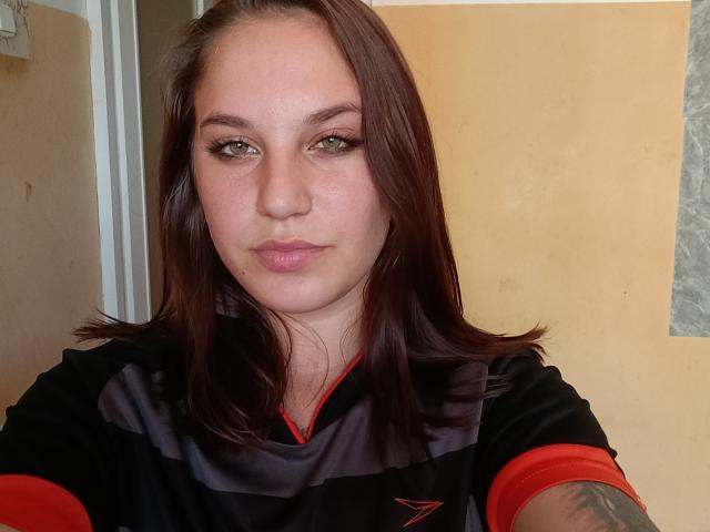 WinnieFalso - Live porn &amp; sex cam - 30052601