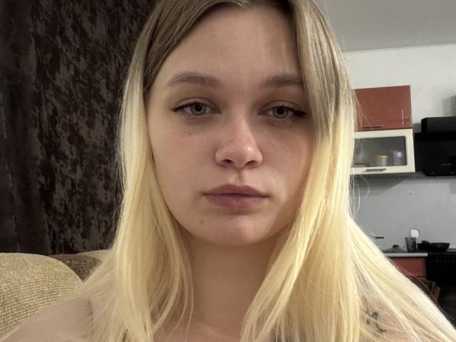 ValeneTirado - Élő pornó és szexkamera - 30054587