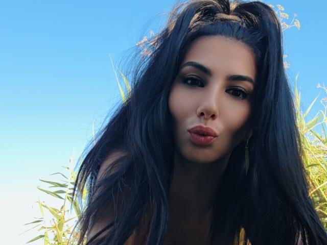 BrunetteBabe69 - Live porn &amp; sex cam - 30054866