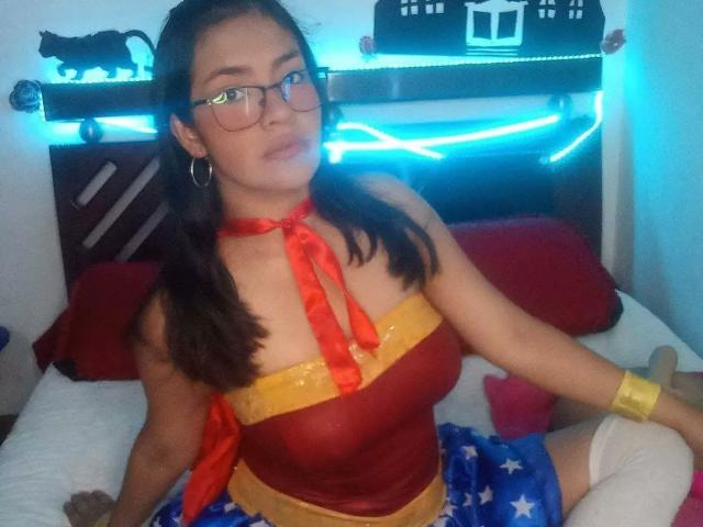 ArianithaXox - Live porn &amp; sex cam - 30056996