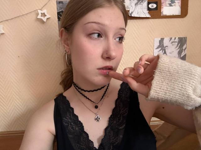 OpalMccullars - Live sex cam - 30058421