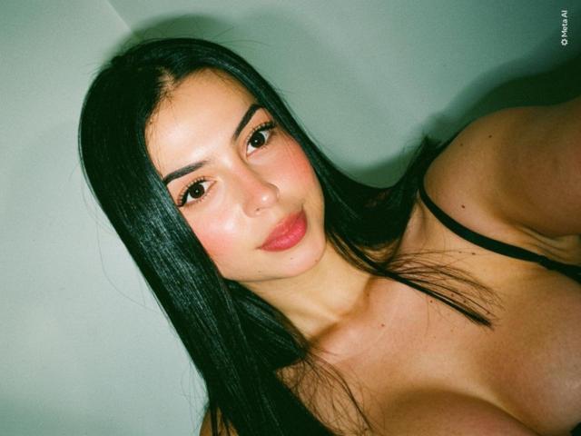 IsabellaJames - Élő pornó és szexkamera - 30059888