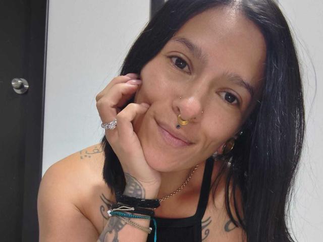 AmelieBlake - Live sex cam - 30060155