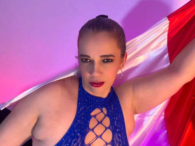 MirandaDelacroix - Live sex cam - 30064013