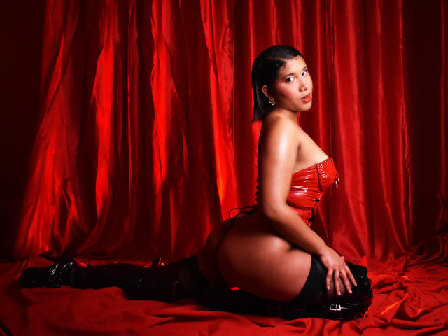 LoreDuval - сексуальная веб-камера в реальном времени - 30068708
