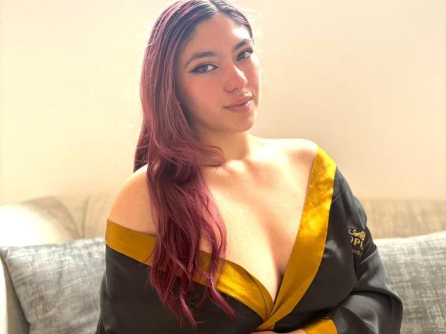 DaphneLenoir - Live porn &amp; sex cam - 30070871