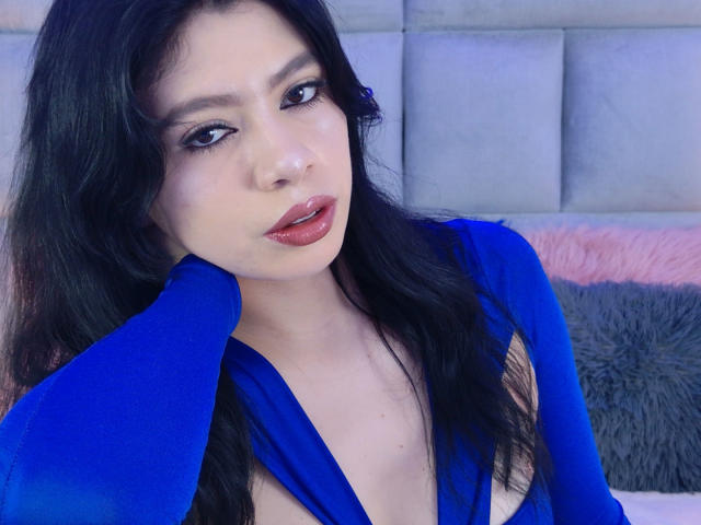 LindaMancini - Sexe cam en vivo - 30083117