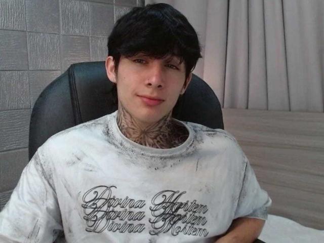 AkiraTattoo - Sexe cam en vivo - 30083984