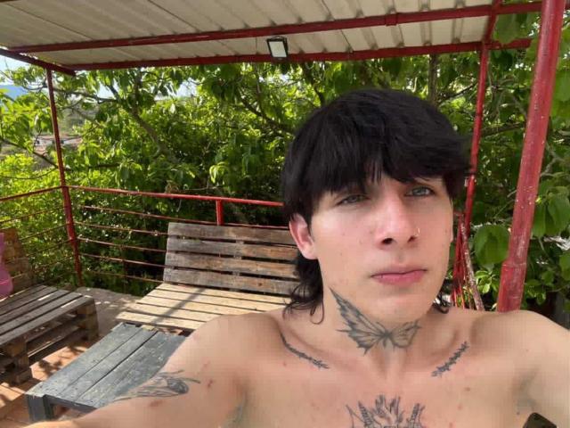 AkiraTattoo - Camera khiêu dâm &amp; quyến rũ trực tiếp - 30083999