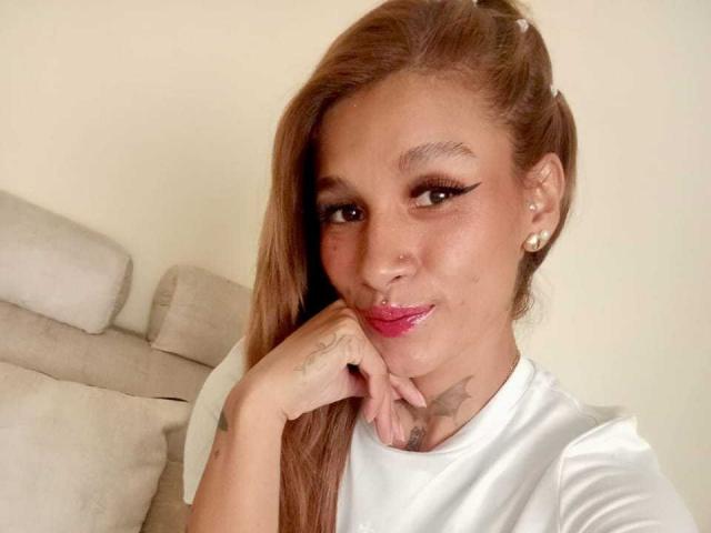 LiahValencia - Live porn &amp; sex cam - 30085850