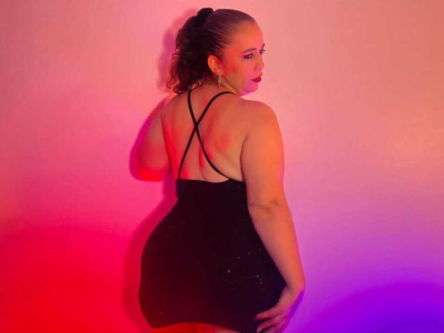 MirandaDelacroix - Live sex cam - 30096755