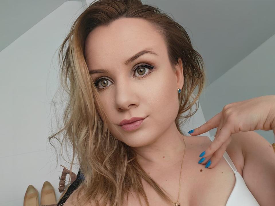HeartlessQueenn - Sexe cam en vivo - 30099344