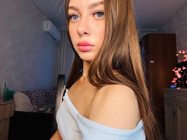 KimberlyZampieri - сексуальная веб-камера в реальном времени - 30100028