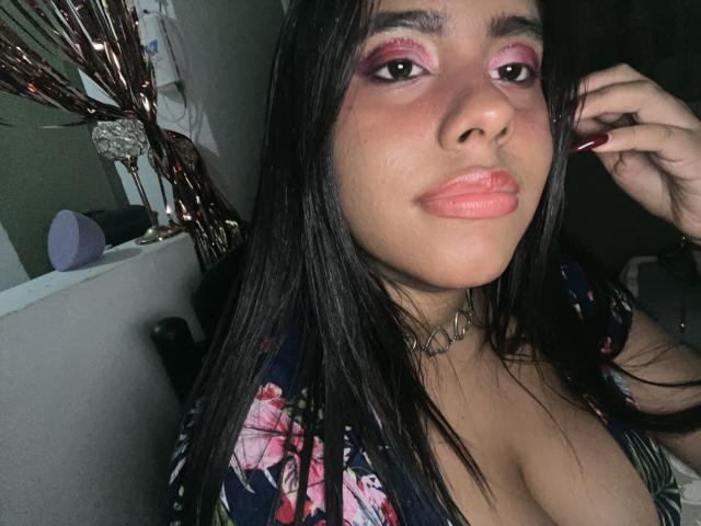 SiennaTaylor - פורנו בשידור חי ומצלמת סקס - 30102890