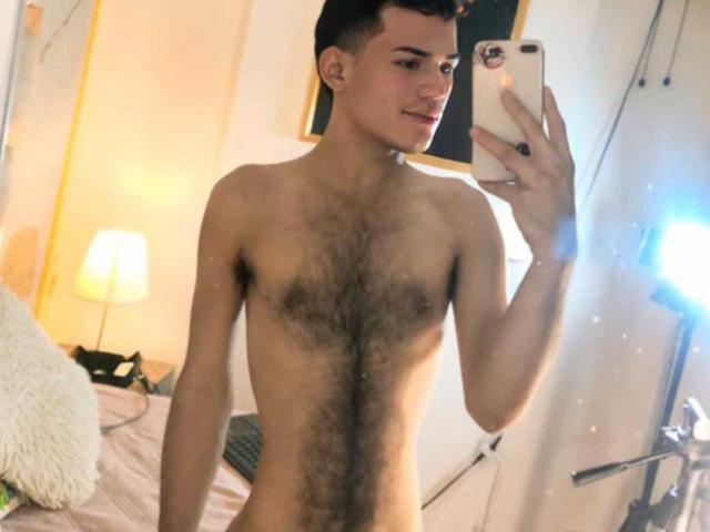 EloneMuskcle - Sexe cam en vivo - 30105110