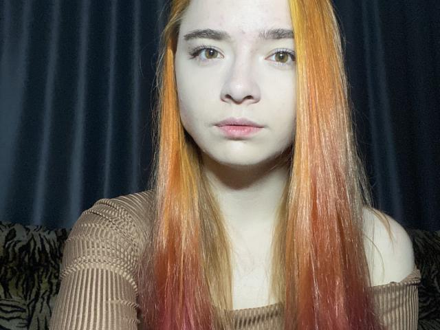 MarlanaBub - Live Sex Cam - 30105494