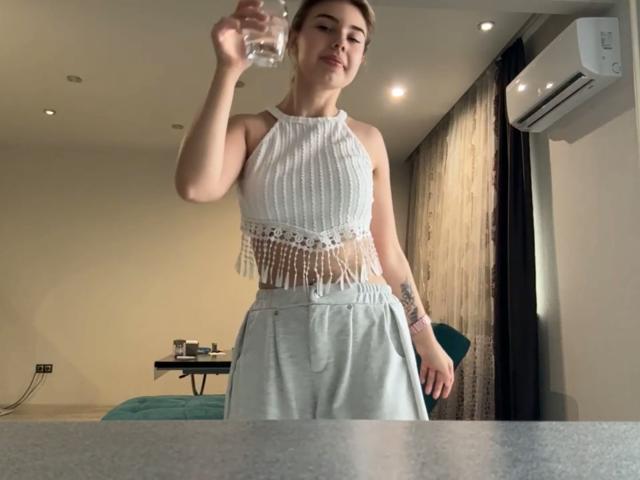 SlyviaCoffen - Sexe cam en vivo - 30108062