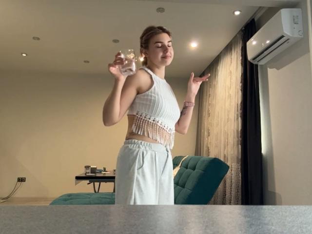 SlyviaCoffen - Sexe cam en vivo - 30108074