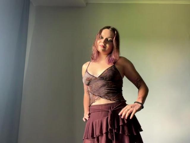 LeanaBairos - Live porn &amp; sex cam - 30109373