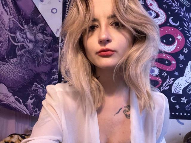 LiliStraw - Sexe cam en vivo - 30111176