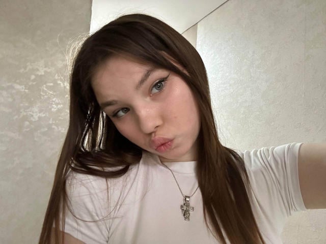 ClementinaSwantek - Live sexe cam - 30115331