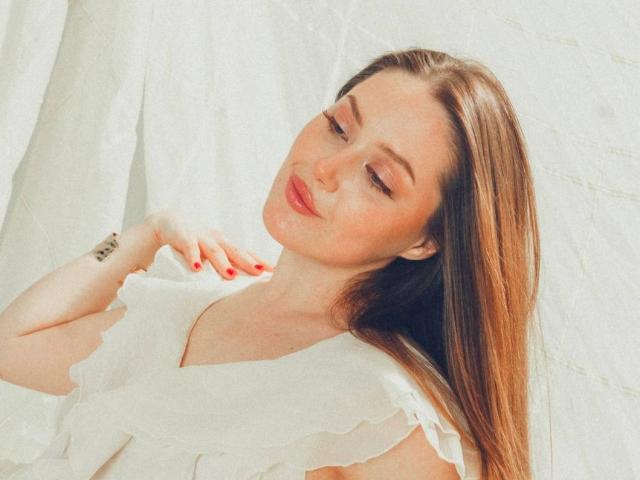 ElwandaKiehne - Live porn &amp; sex cam - 30116996
