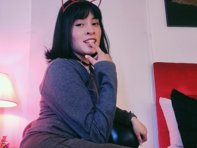 IssisDiosa - Live porn &amp; sex cam - 30117860