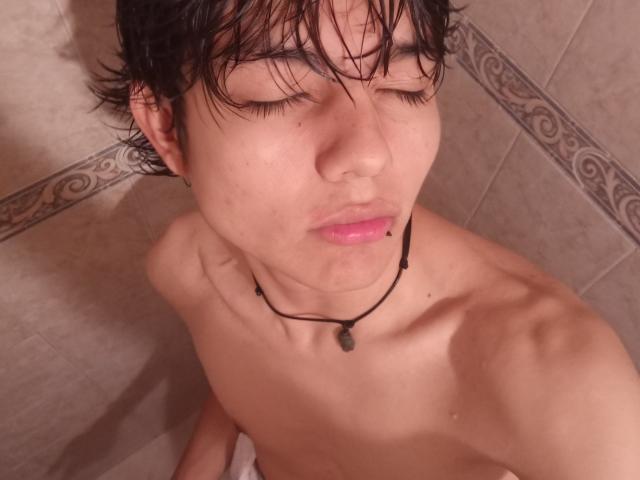LiamDelrey - Live sex cam - 30118589