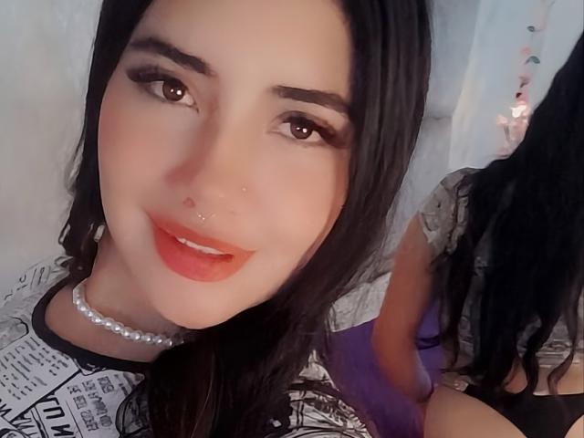 EmaFiore - Live sex cam - 30119222