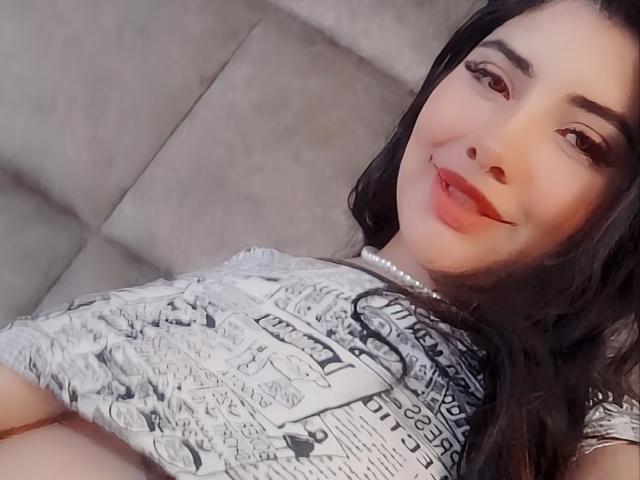 EmaFiore - Live sex cam - 30119258