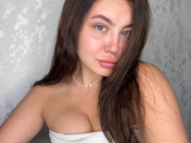 InesGueningsman - Live porn &amp; sex cam - 30121430