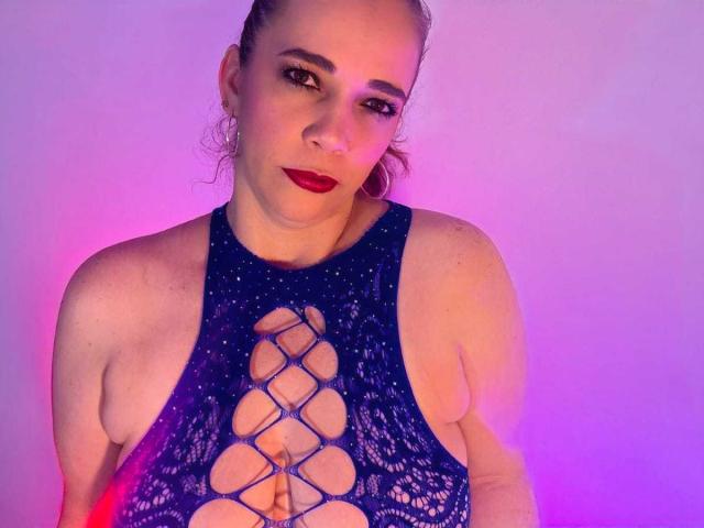 MirandaDelacroix - Live porn &amp; sex cam - 30122063