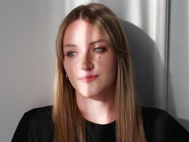EvelynBlond - Live porn &amp; sex cam - 30124859