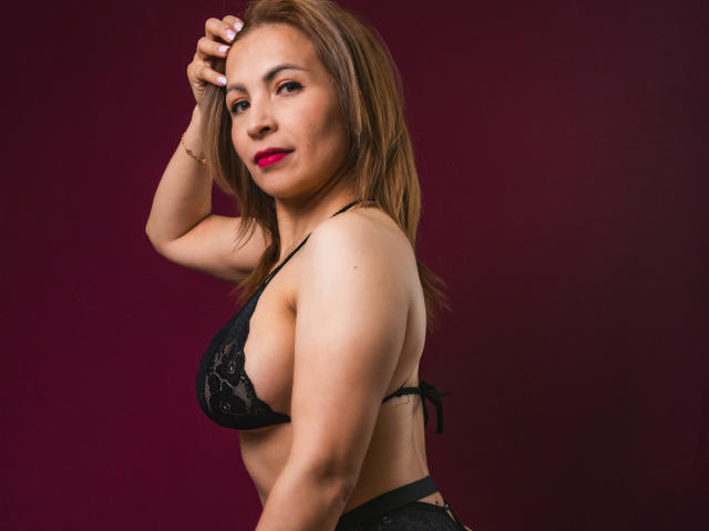 VivienneNoir - Live sex cam - 30132791
