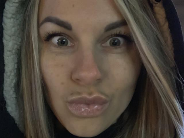 BelleLisaG - Sexe cam en vivo - 30133664