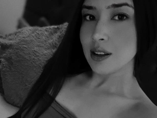 EmmaLombardi - Camera khiêu dâm &amp; quyến rũ trực tiếp - 30136184