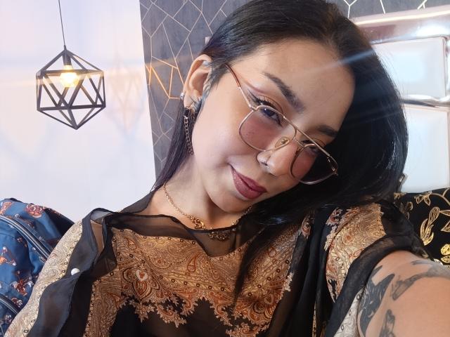 MilaThorne - Camera khiêu dâm &amp; quyến rũ trực tiếp - 30140825