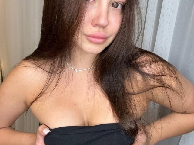 InesGueningsman - Live porn &amp; sex cam - 30141140