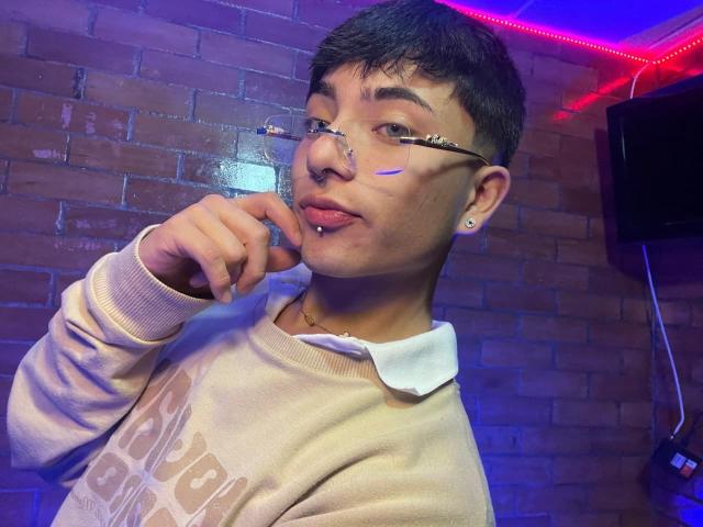 KermyBerty - Sexe cam en vivo - 30143237