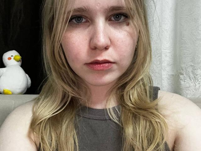 TiffaniMacandog - Sexe cam en vivo - 30147215