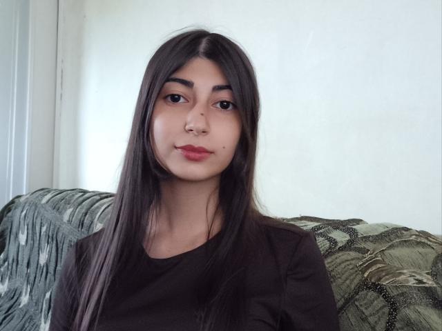 OnieAndreatta - Live sex cam - 30150044