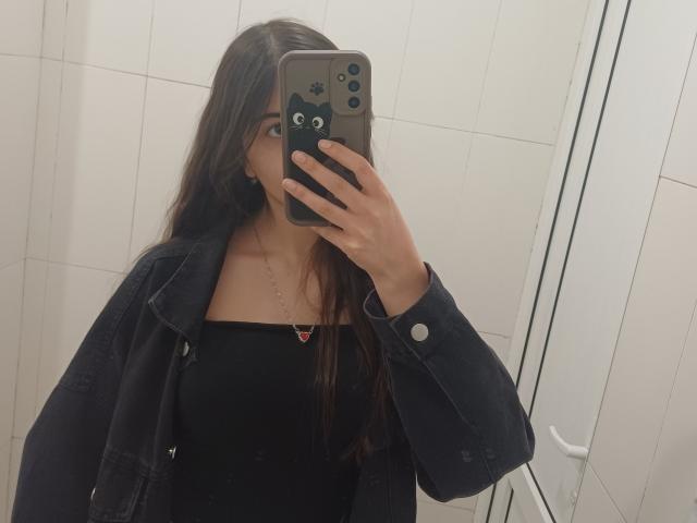 OnieAndreatta - Live porn &amp; sex cam - 30150053
