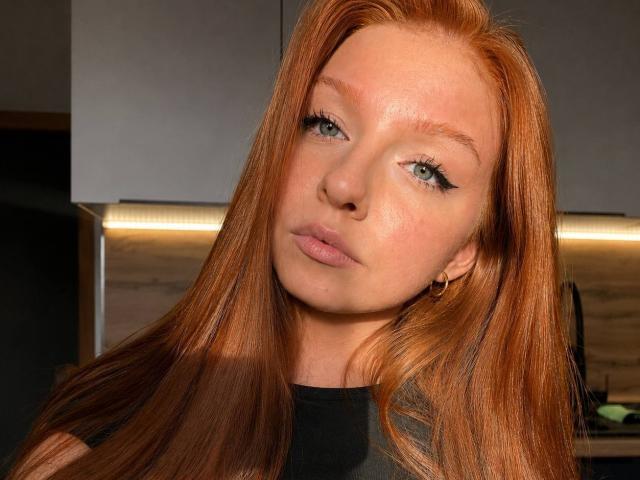 LuanneKadri - сексуальная веб-камера в реальном времени - 30150356