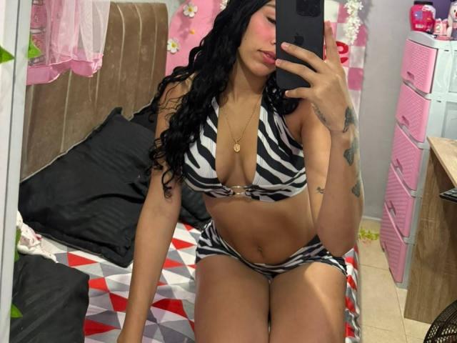 MiaBrown69 - Live porn &amp; sex cam - 30150836