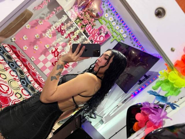 MiaBrown69 - Live porn &amp; sex cam - 30150857