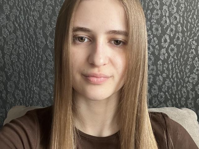 VeroniqueWinchell - Live sex cam - 30154514