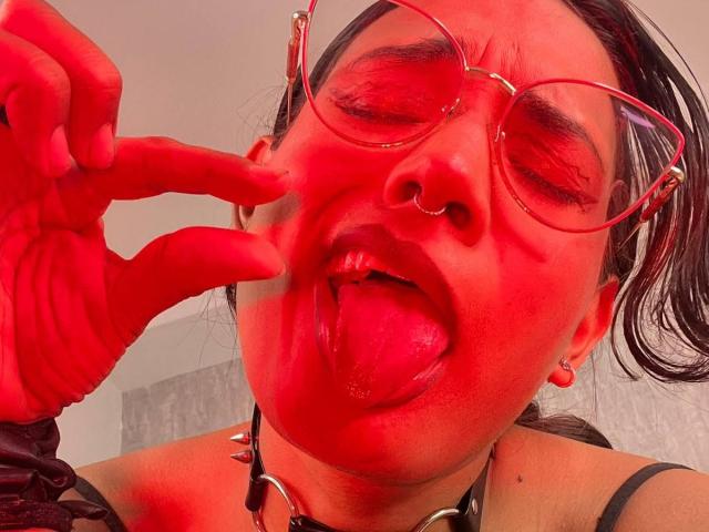 LilithRussoo - Sexe cam en vivo - 30157058