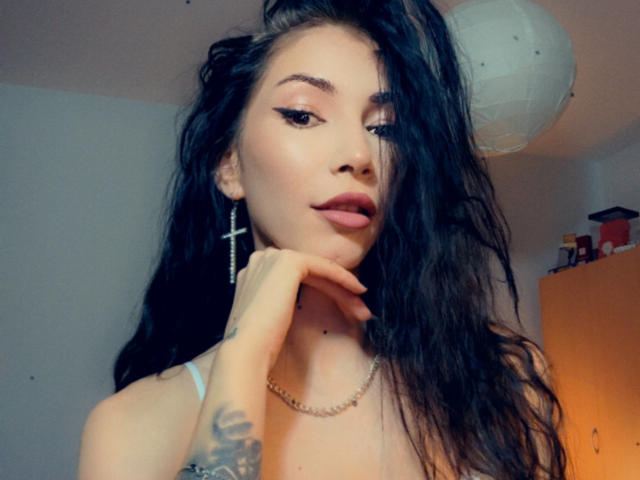 SinReea - Live sex cam - 30161882