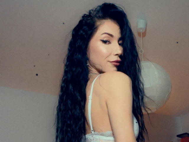 SinReea - Live sex cam - 30161912