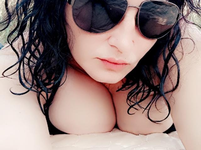 Irisska - Live sex cam - 30162017